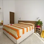 Hotel Derna 3*