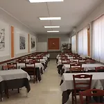 호텔 Derna