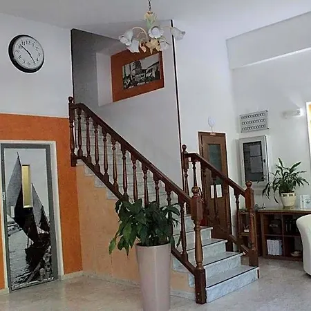 Derna Otel